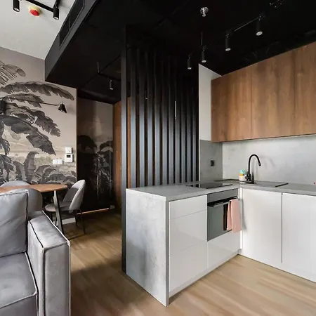 New Comfort 205 By Bookinghost Warszawa