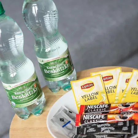 New Comfort 205 By Bookinghost 华沙